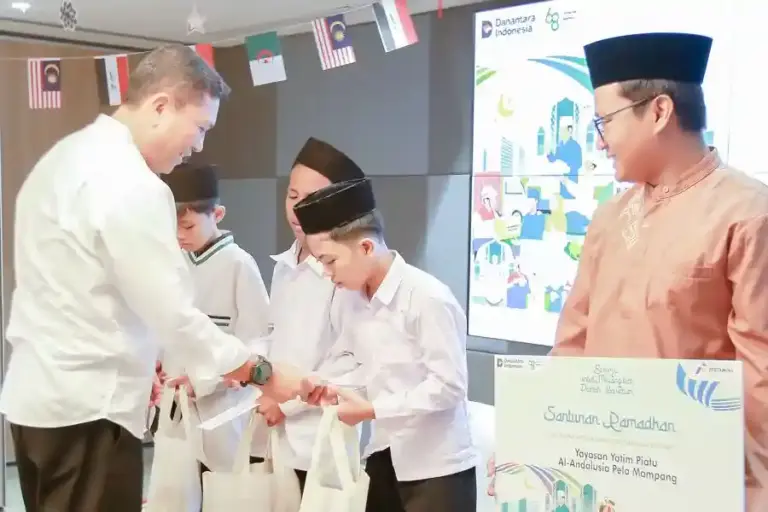 Safari Ramadan 2026, PIEP Perkuat Kepedulian Sosial dan Berbagi Harapan Bersama Anak Panti Asuhan PIEP menggelar Safari Ramadan 2026 bersama lima panti asuhan di Jakarta sebagai wujud kepedulian sosial dan komitmen berbagi energi kebaikan.