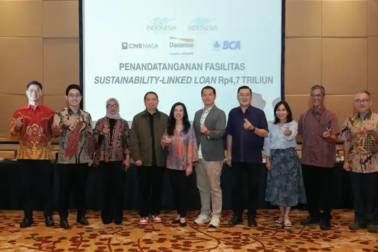 CIMB Niaga Pimpin Sindikasi Sustainability-Linked Loan Rp4,7 Triliun untuk Dukung Transformasi Plaza Indonesia CIMB Niaga memimpin pembiayaan sindikasi Sustainability-Linked Loan Rp4,7 triliun bagi Plaza Indonesia untuk mendukung bisnis berkelanjutan.