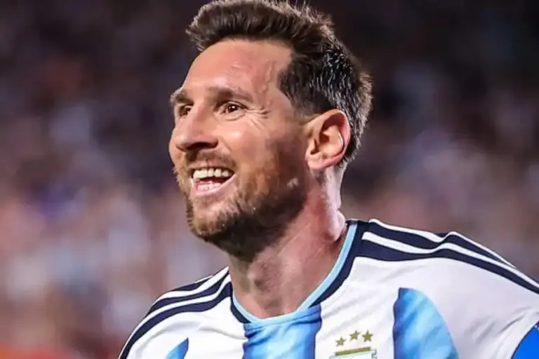 Argentina Sempurna di Laga Perdana, Hattrick Lionel Messi Warnai Kemenangan atas Aljazair Lionel Messi (sumber foto: facebook @AFASeleccionEN)
