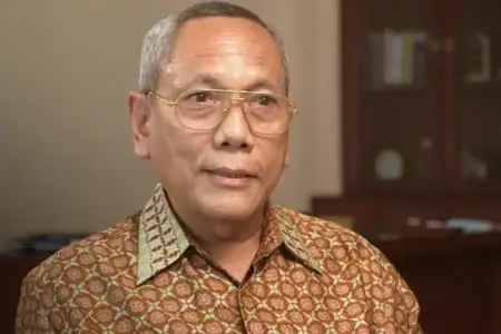 Prof. Tjandra Yoga Aditama