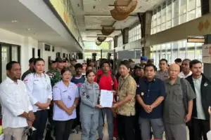 Bakamla RI Fasilitasi Pemulangan Enam Nelayan WNI dari Timor Leste Bakamla RI memfasilitasi pemulangan enam nelayan WNI yang terdampar di perairan Timor Leste melalui PLBN Motaain, Atambua, NTT.