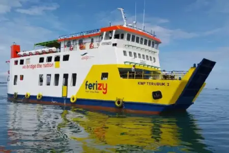 ASDP memperkuat layanan penyeberangan di Sorong dan Papua Barat Daya untuk menjaga konektivitas wilayah 3T, distribusi logistik, dan akses pariwisata Raja Ampat.