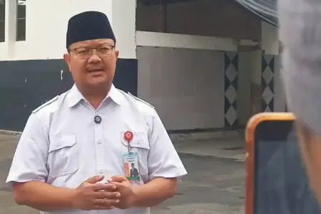 Direktur Utama PT RPH Surabaya Perseroda, Fajar Arifianto Isnugroho