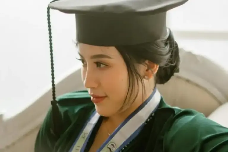 Inspirasi Salsyabila Putri: Kembangkan JIVVA Sportswear, Brand Lokal yang Bidik Tren Gaya Hidup Sehat Salsyabila Putri Pratama