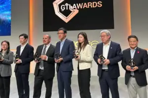 Telkomsel raih penghargaan global di MWC 2026 atas implementasi 5G di industri manufaktur Indonesia bersama Pegatron di Batam.