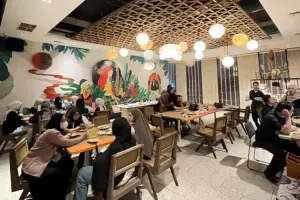 ARTOTEL Yogyakarta menghadirkan program Iftar “A Wishful Ramadhan” dengan buffet Nusantara dan internasional. Lebih dari 3.500 tamu telah bergabung.
