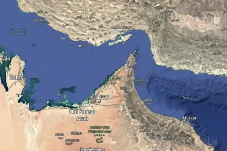 Trump Tunda Serangan ke Iran Dua Pekan, Ketegangan Global Mereda Meski Sementara Selat Hormuz
