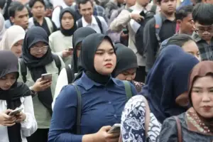 Surabaya Industrial & Labour Festival 2026 Bidik Ekspor USD 100 Juta, Sediakan 1.200 Lowongan Kerja Festival industri Surabaya 2026 targetkan ekspor USD 100 juta dan buka 1.200 lowongan kerja, dorong UMKM tembus pasar global.