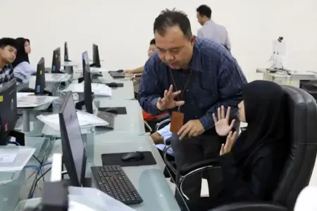 UNDIP Tegaskan Komitmen Inklusif, Fasilitasi Peserta Disabilitas dalam UTBK-SNBT 2026 Universitas Diponegoro sediakan fasilitas inklusif bagi peserta disabilitas dalam UTBK-SNBT 2026, jamin akses setara dan ujian tetap berintegritas.