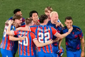 Crystal Palace menjuarai Liga Conference 2025/26 usai mengalahkan Rayo Vallecano 1-0 di final. Gelar Eropa pertama The Eagles tercipta di Leipzig.