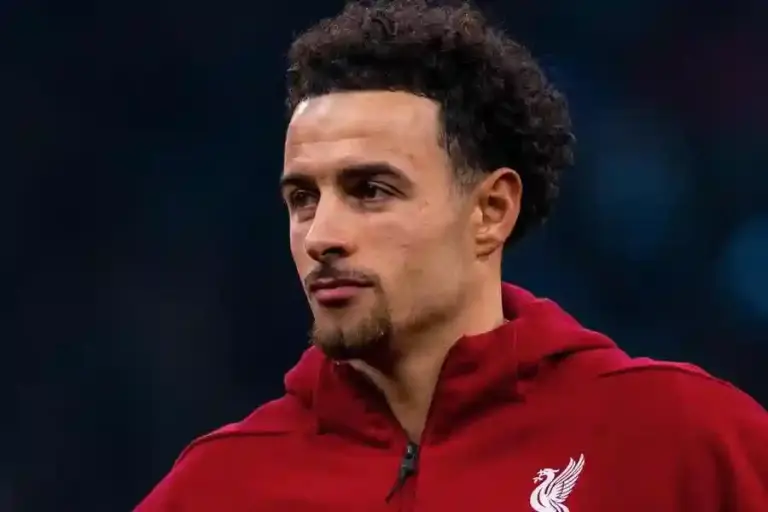 Liverpool Pasang Harga Tinggi untuk Curtis Jones, Inter Milan Masih Kekurangan Dana Curtis Jones (sumber foto: instagram @curtisjones)