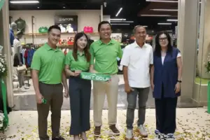 MST Golf resmi membuka Super Store pertama di Surabaya. Gerai ke-9 di Indonesia ini menghadirkan layanan golf premium dan promo spesial.